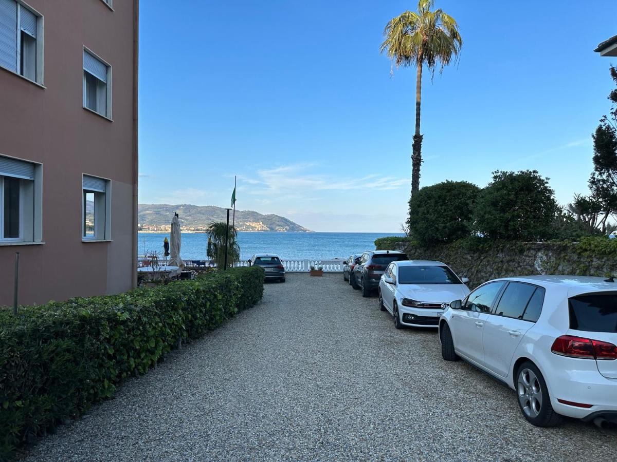 Hotel Golfo E Palme Diano Marina Dış mekan fotoğraf