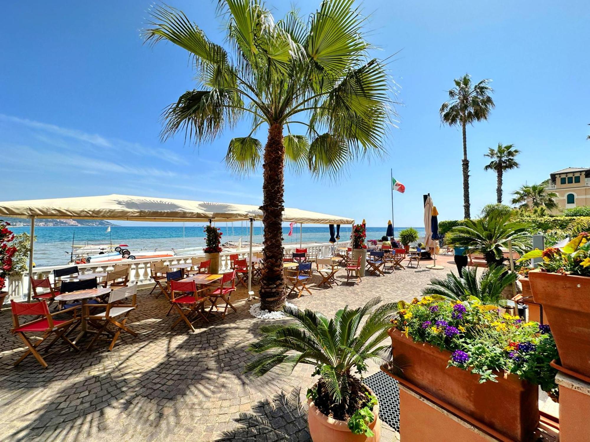 Hotel Golfo E Palme Diano Marina Dış mekan fotoğraf