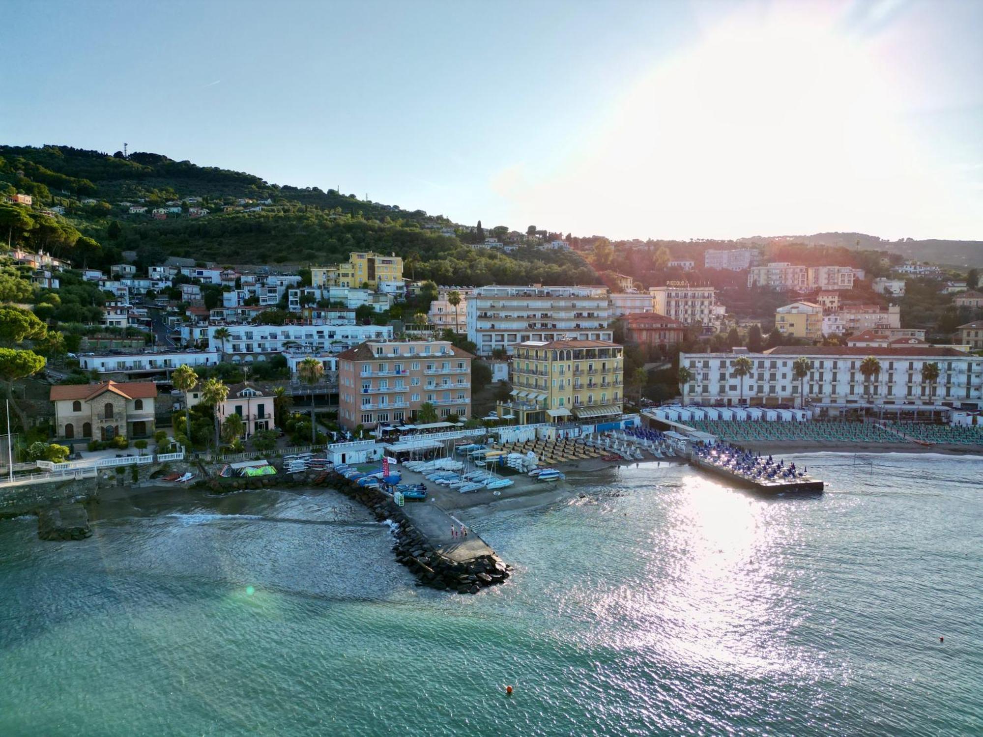 Hotel Golfo E Palme Diano Marina Dış mekan fotoğraf