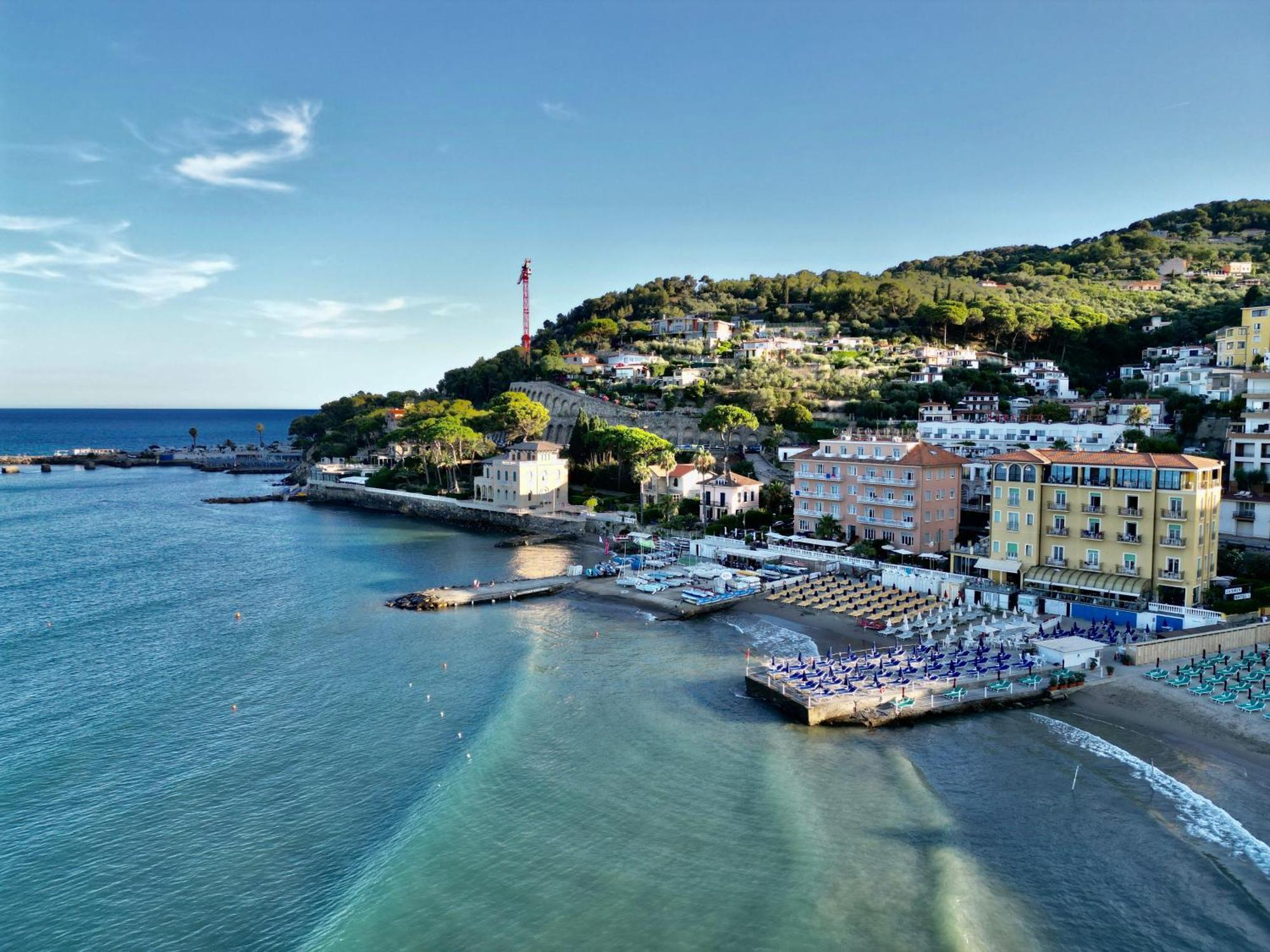 Hotel Golfo E Palme Diano Marina Dış mekan fotoğraf
