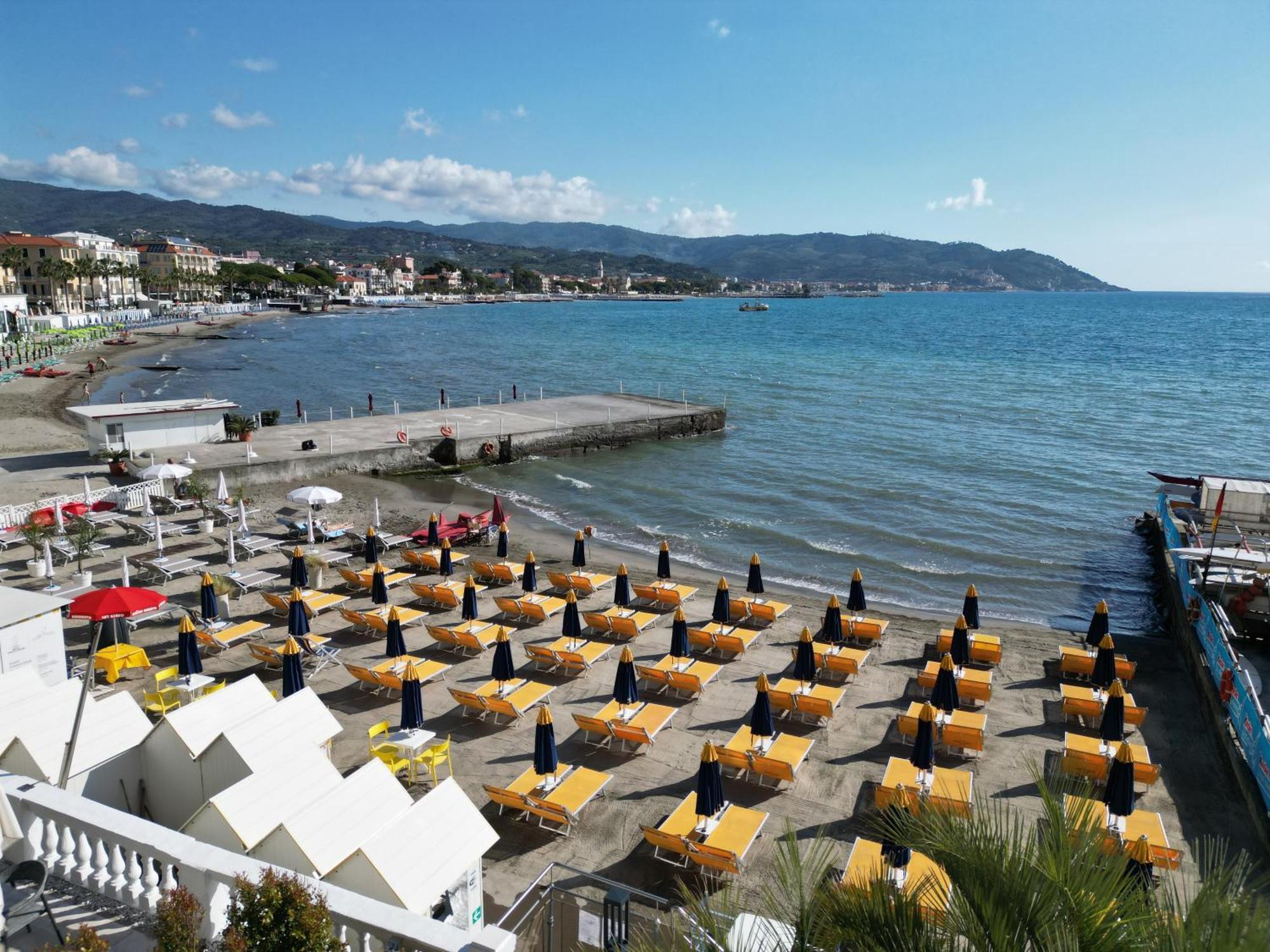 Hotel Golfo E Palme Diano Marina Dış mekan fotoğraf